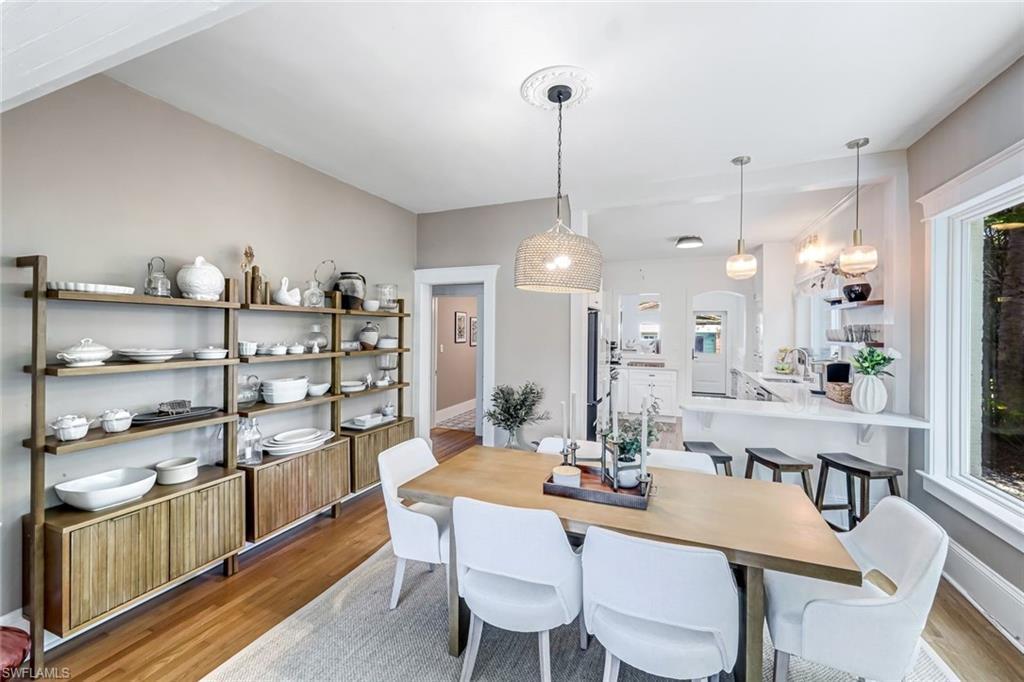 VALENCIA TERRACE - Residential