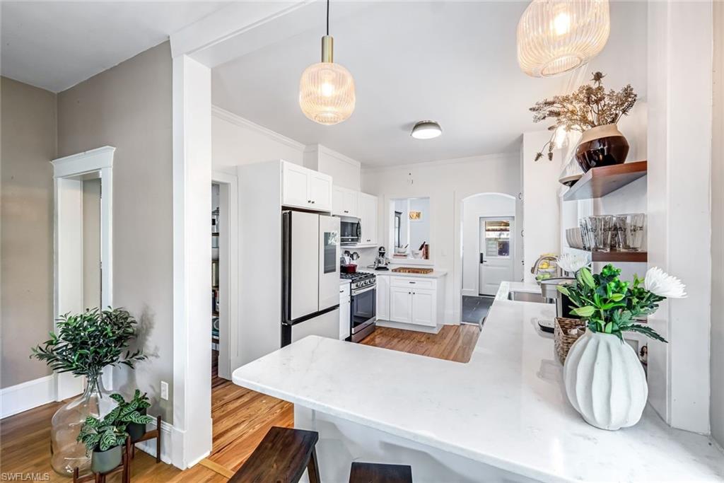 VALENCIA TERRACE - Residential