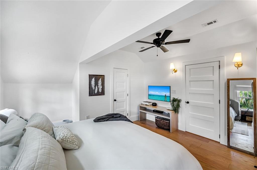 VALENCIA TERRACE - Residential