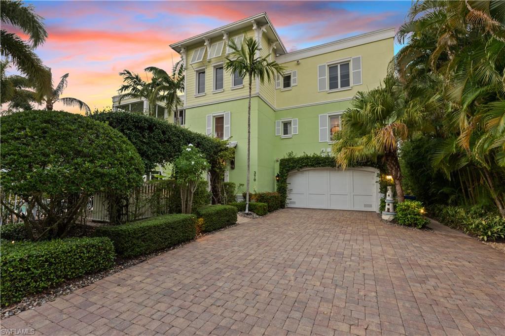 LUCAYA CAY - Residential