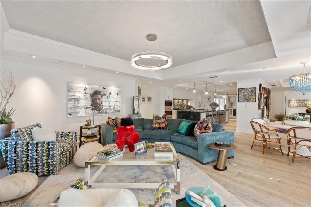 LUCAYA CAY - Residential