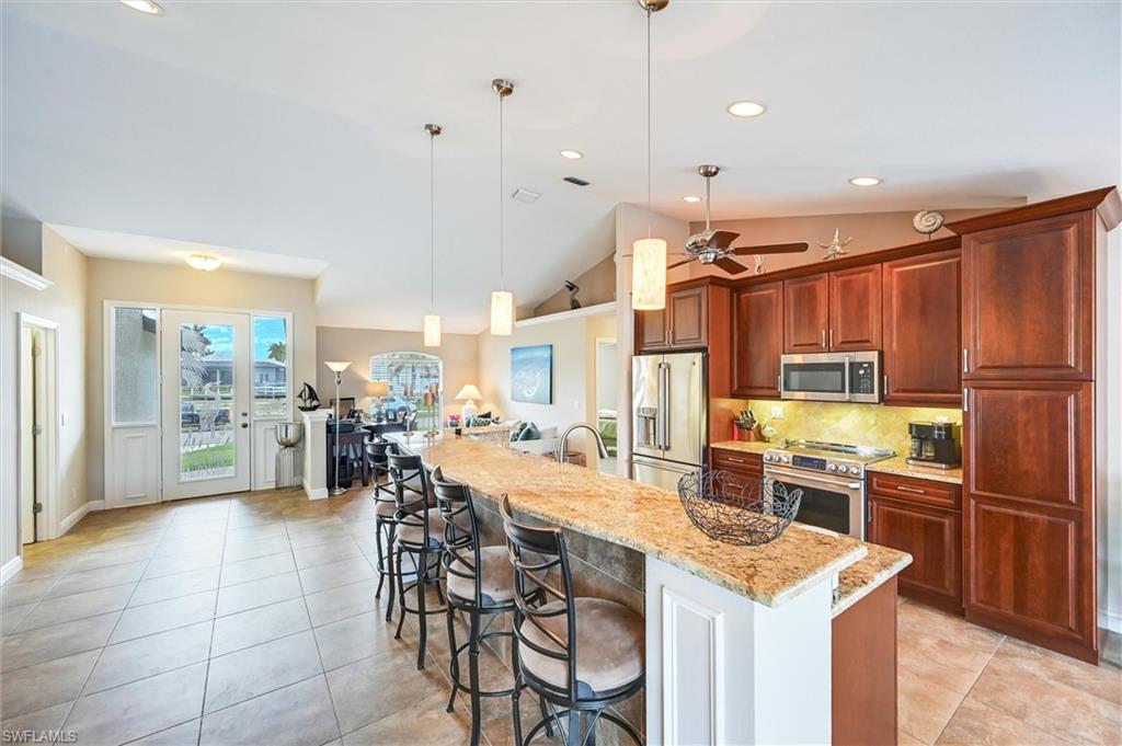 MARCO ISLAND - Residential