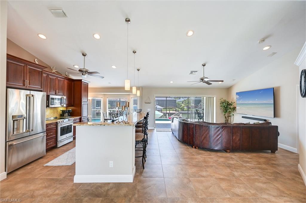 MARCO ISLAND - Residential