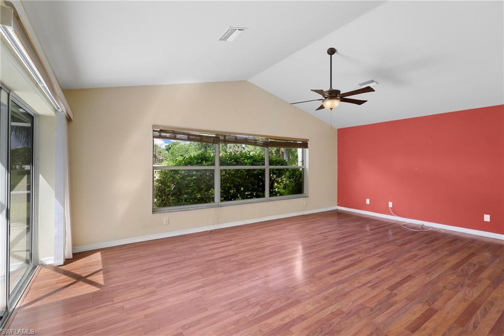 THE GROVES - Residential