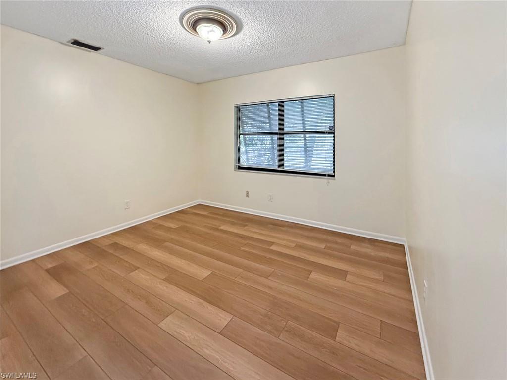 CALOOSA YACHT & RACQUET CLUB - Residential Lease