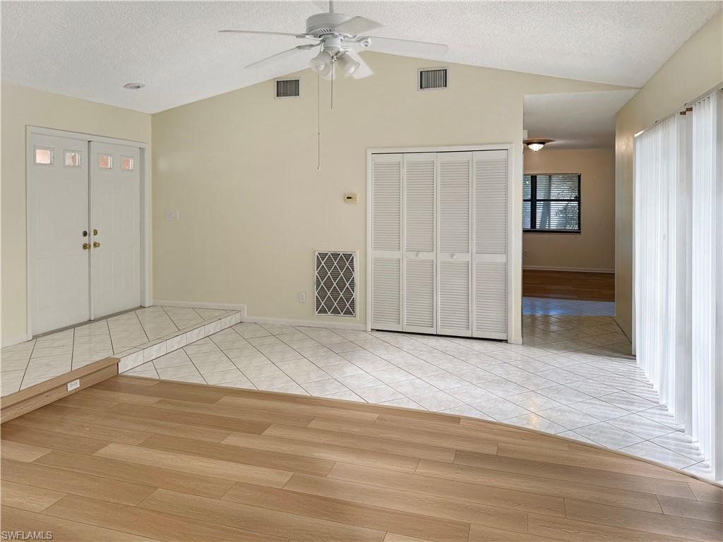 CALOOSA YACHT & RACQUET CLUB - Residential Lease