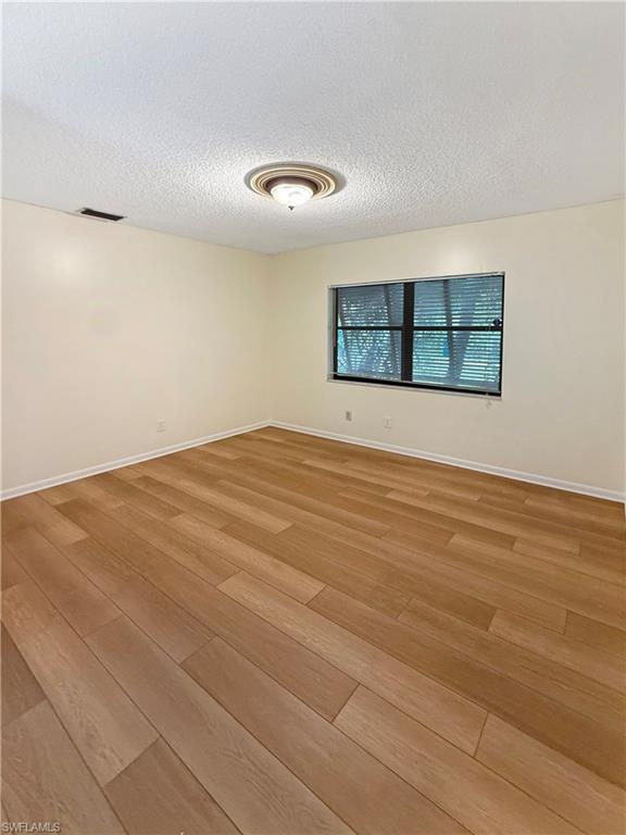 CALOOSA YACHT & RACQUET CLUB - Residential Lease