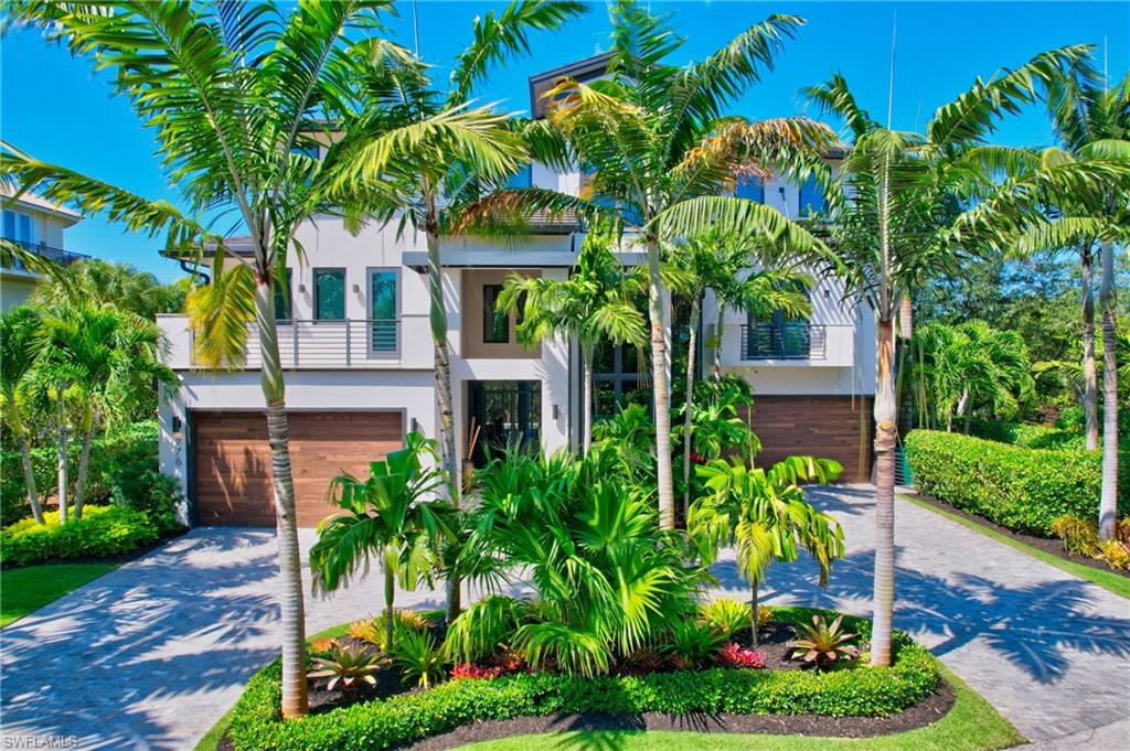 HIDEAWAY BEACH - Residential