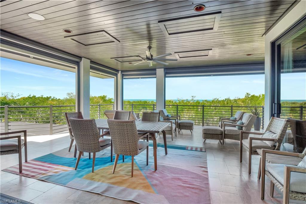 HIDEAWAY BEACH - Residential