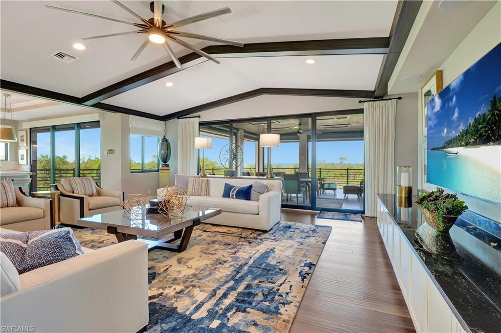 HIDEAWAY BEACH - Residential