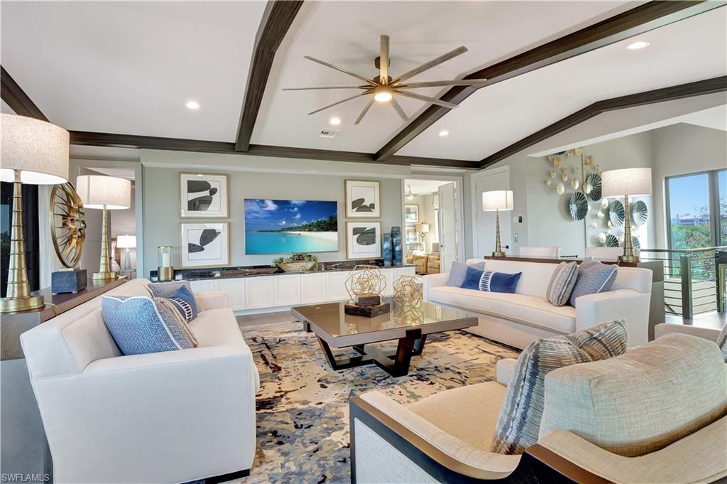 HIDEAWAY BEACH - Residential