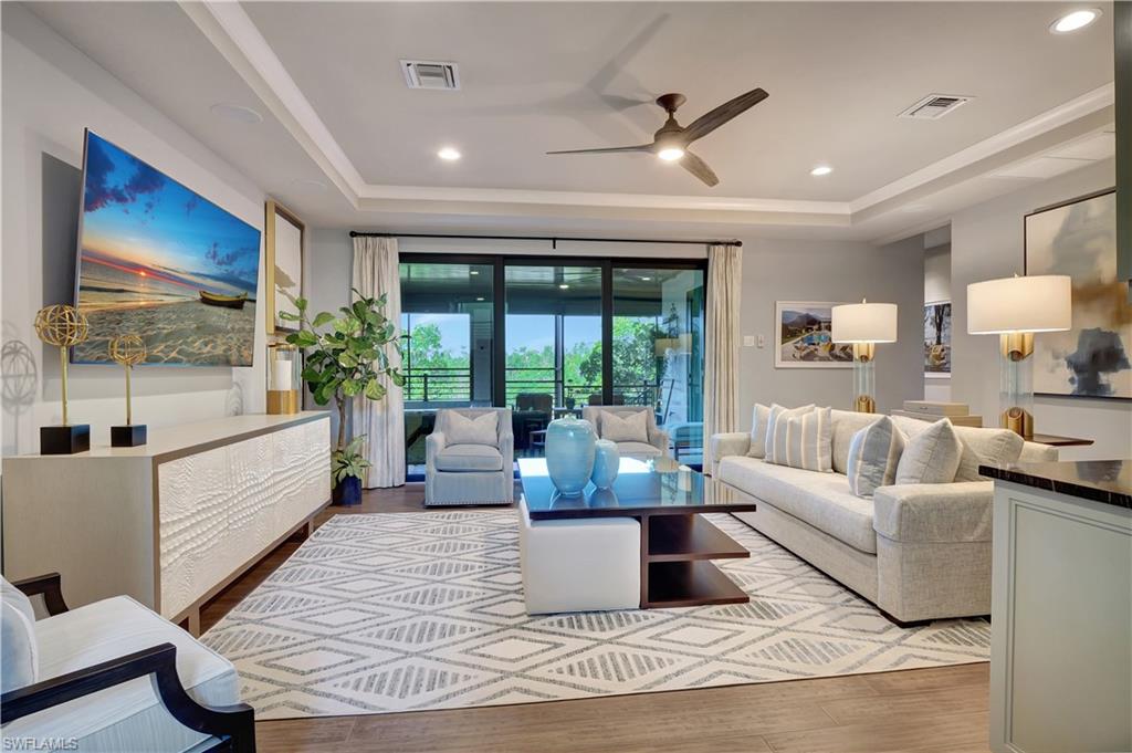 HIDEAWAY BEACH - Residential