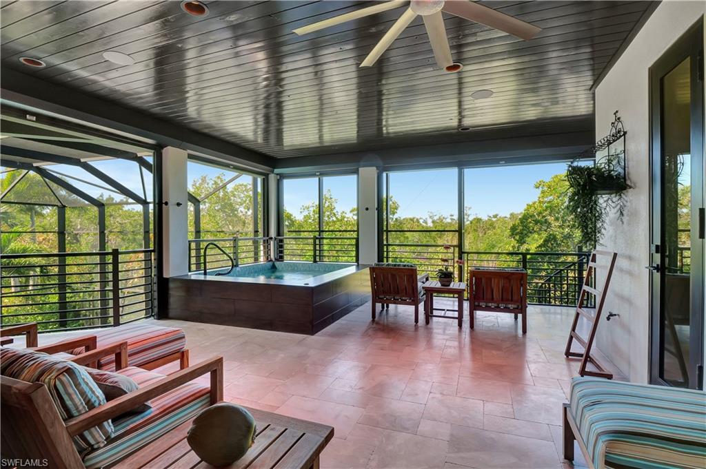 HIDEAWAY BEACH - Residential