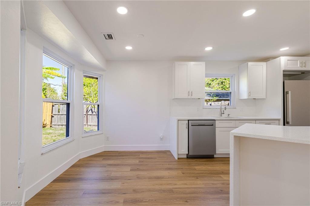 NAPLES TWIN LAKES - Residential