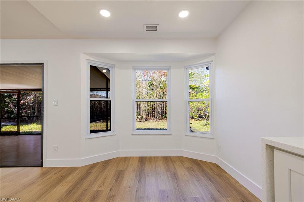 NAPLES TWIN LAKES - Residential