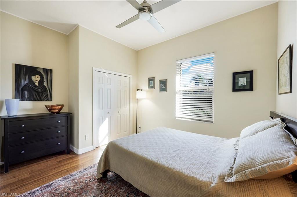 LONGSHORE LAKE - Residential