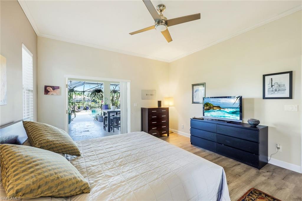 LONGSHORE LAKE - Residential