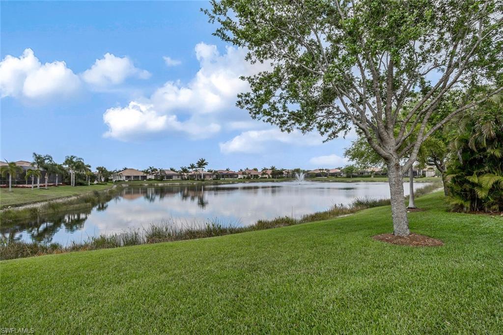 EMERSON SQUARE - Residential