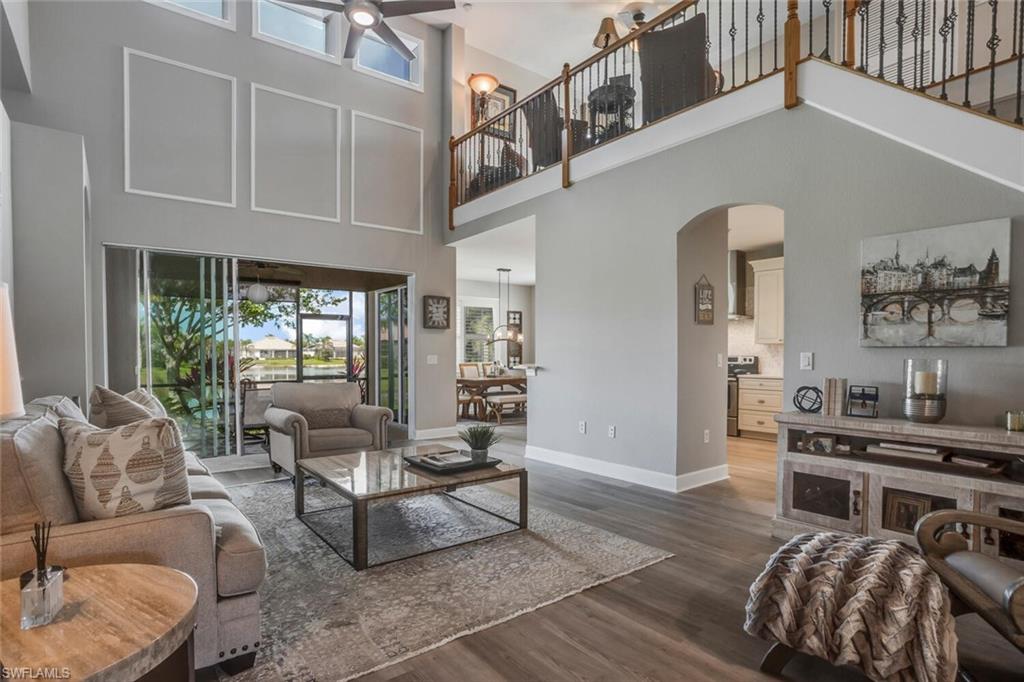 EMERSON SQUARE - Residential