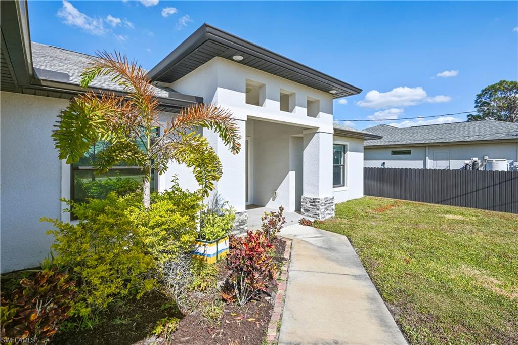 LEHIGH ACRES - Residential