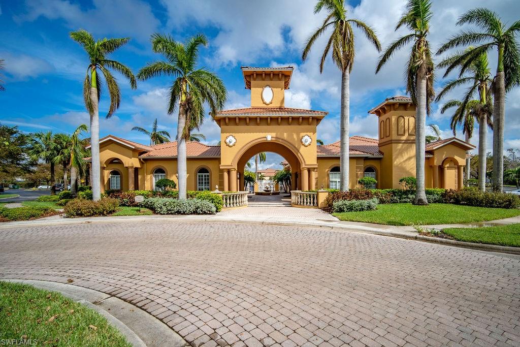 GARDENS AT BEACHWALK - Residential