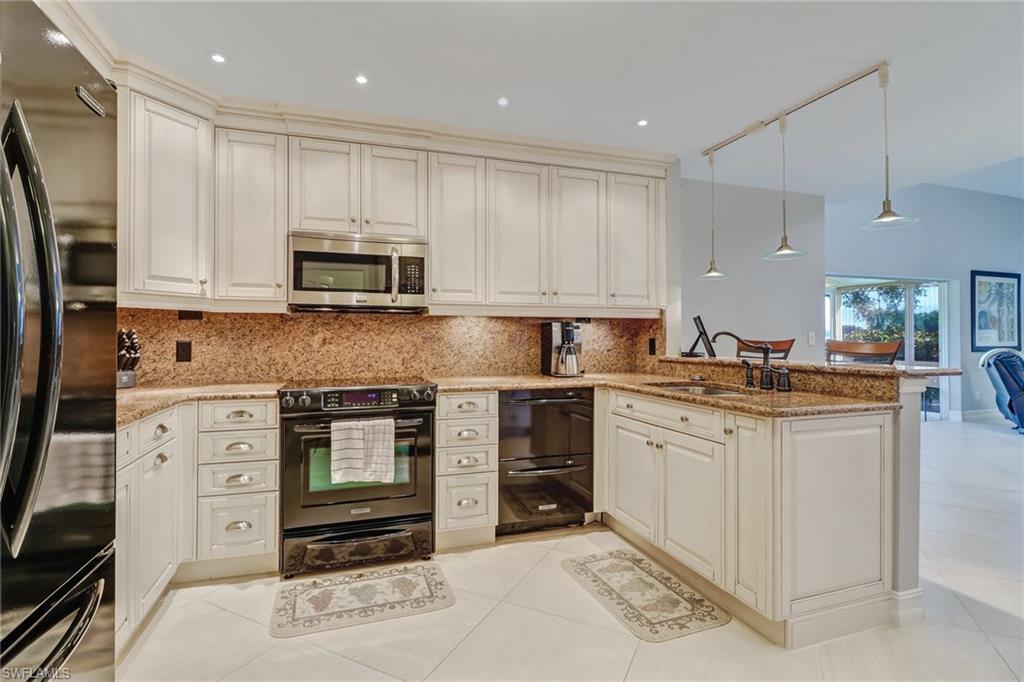 TRA VIGNE - Residential