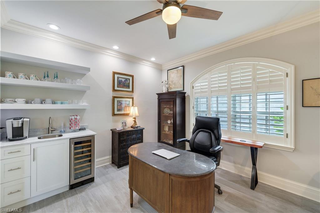 ROYAL HARBOR - Residential