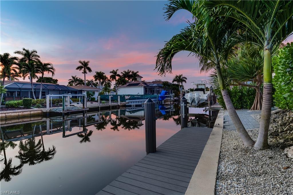 ROYAL HARBOR - Residential