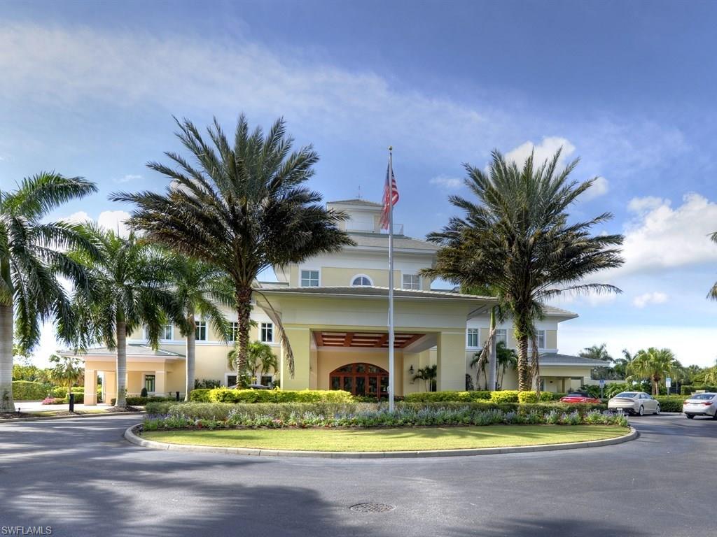 SPYGLASS POINTE - Residential