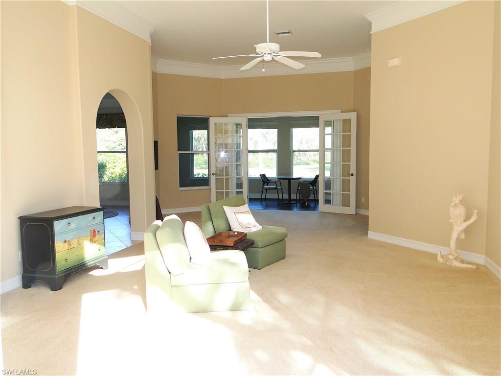 SPYGLASS POINTE - Residential