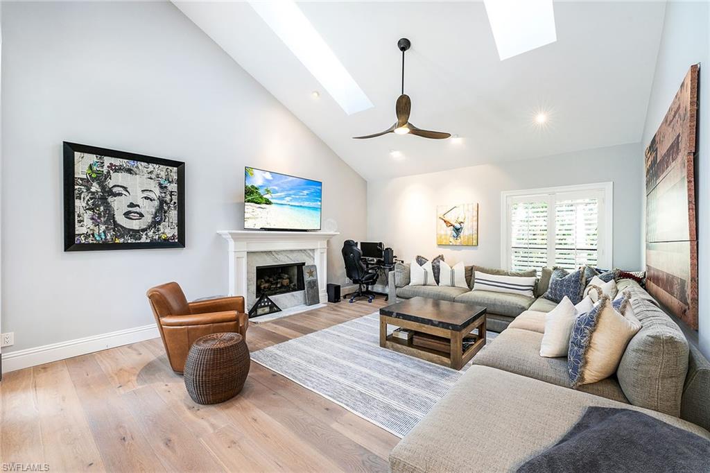 OAKMONT - Residential