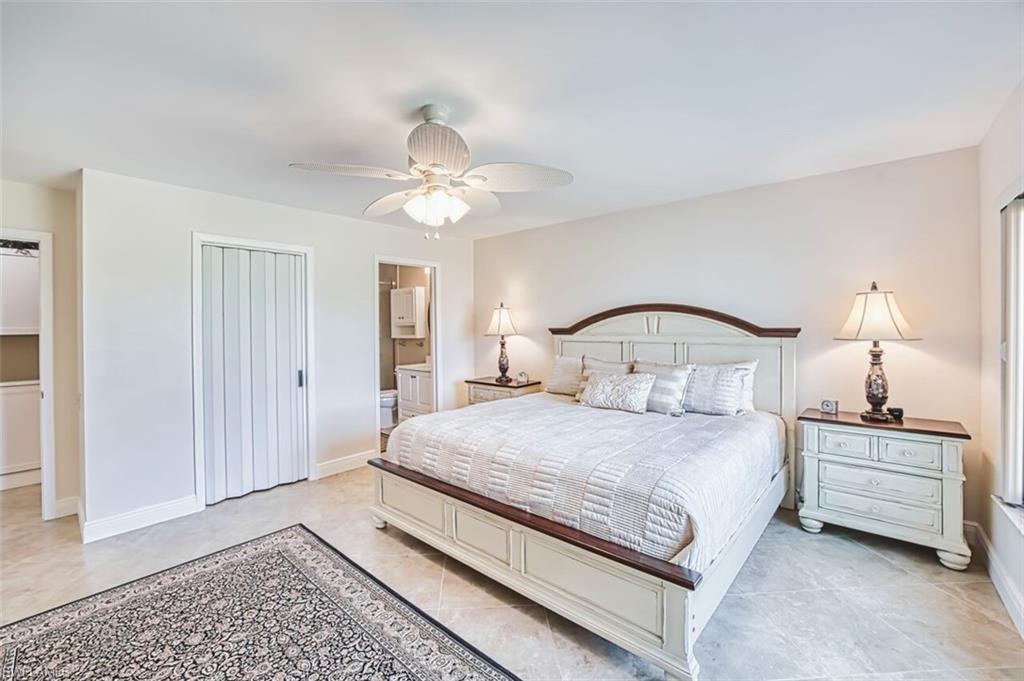 SEVEN LAKES - Residential