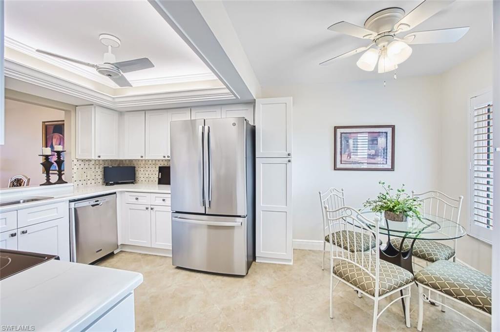 SEVEN LAKES - Residential