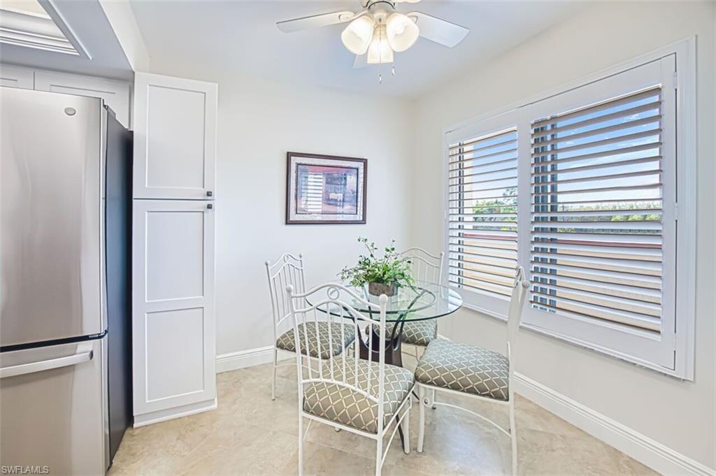 SEVEN LAKES - Residential