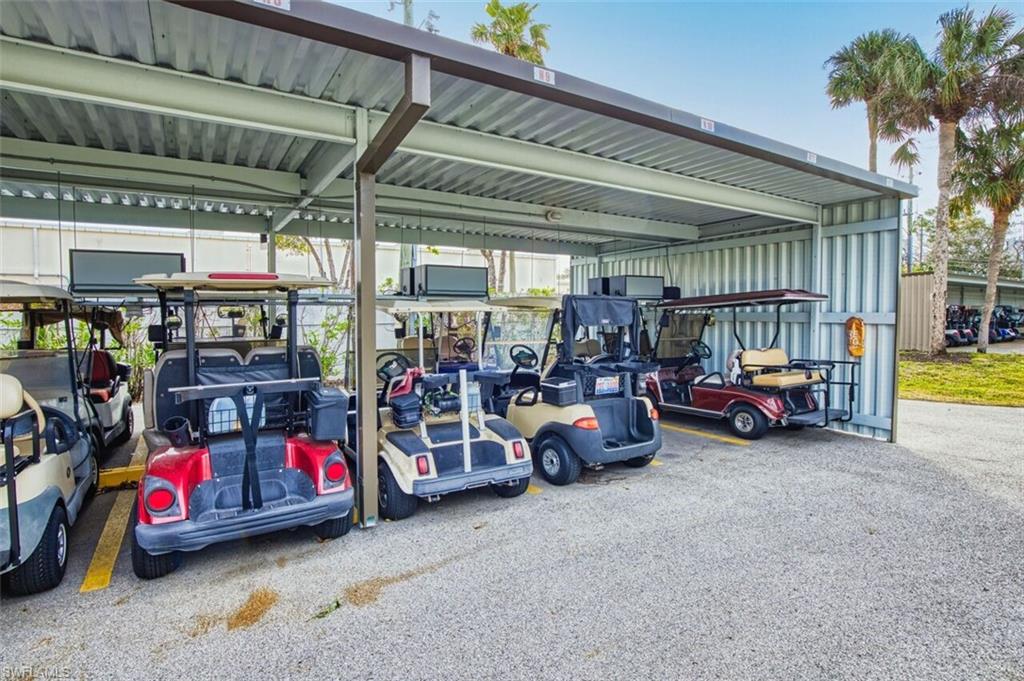 SEVEN LAKES - Residential