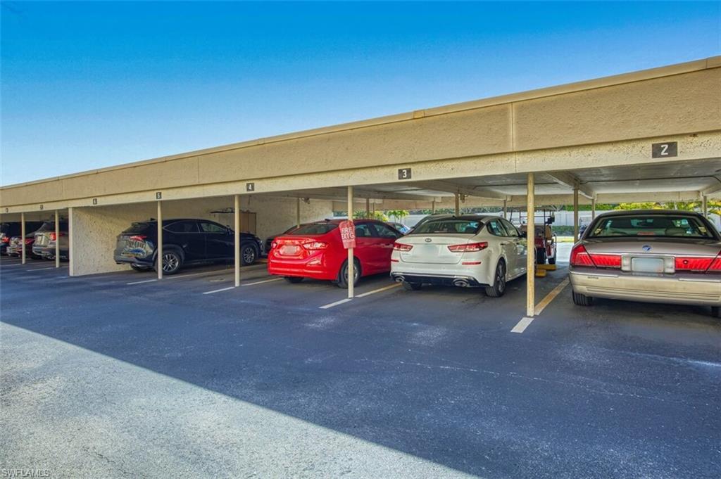 SEVEN LAKES - Residential