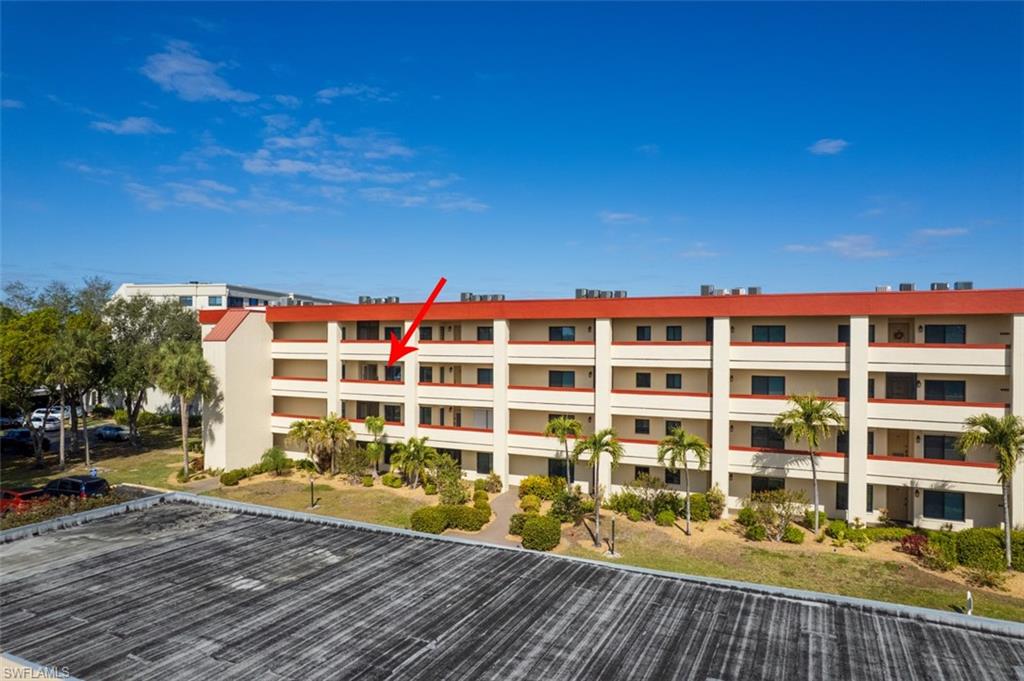 SEVEN LAKES - Residential