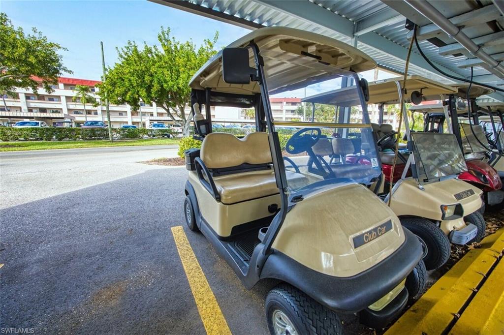 SEVEN LAKES - Residential