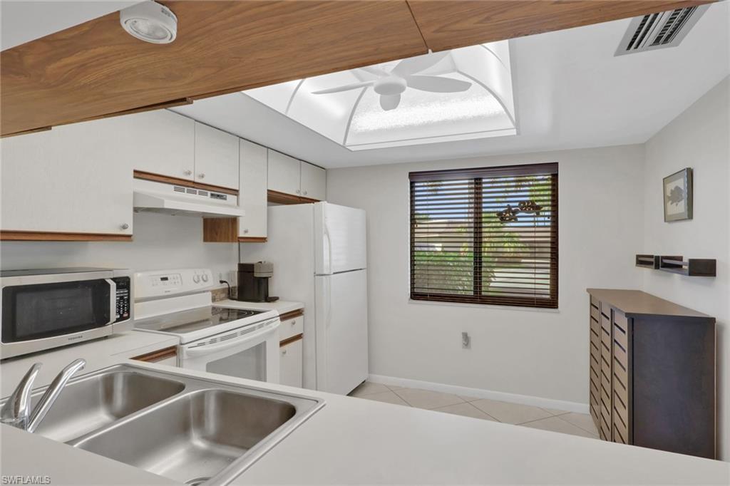 AUGUSTA COURT - Residential