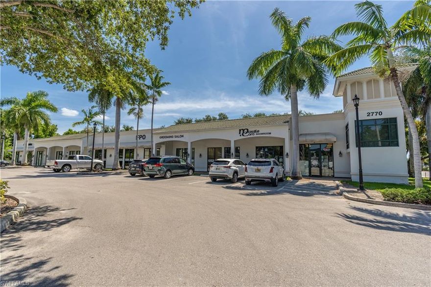 Incredible 9 units Retail Location in Downtown Naples on the bustling Davis Boulevard with an extremely high vehicle and foot traffic count. Naples is the wealthiest city in Florida, known for its white sand beaches, expansive golf courses, and luxurious homes. This plaza offers a premiere shopping experience for customers with high end retailers and a large parking lot with plenty of spaces. Nearby National retailers include Walmart, Home Depot, Starbucks, Verizon, Walgreens, Porsche, Wendy’s, IHOP, and many more.