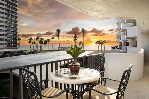 4005 Gulf Shore BLVD N 100 NAPLES FL 34103