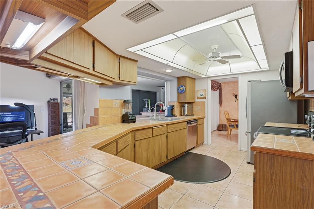 WING SOUTH AIRPARK - Residential