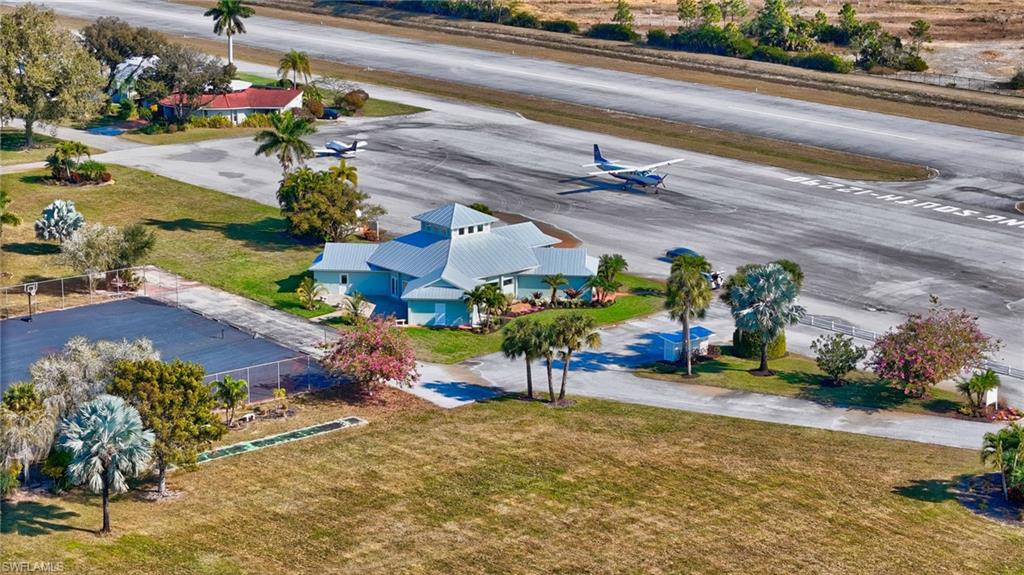 WING SOUTH AIRPARK - Residential