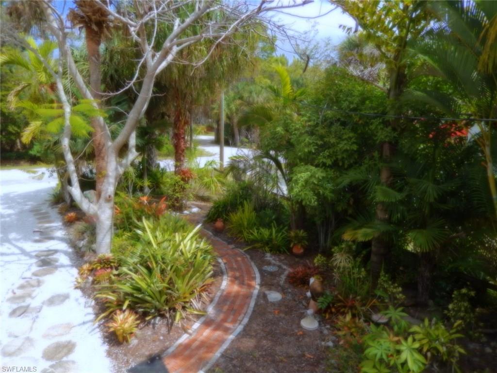 COTTAGE POINT UNREC - Residential