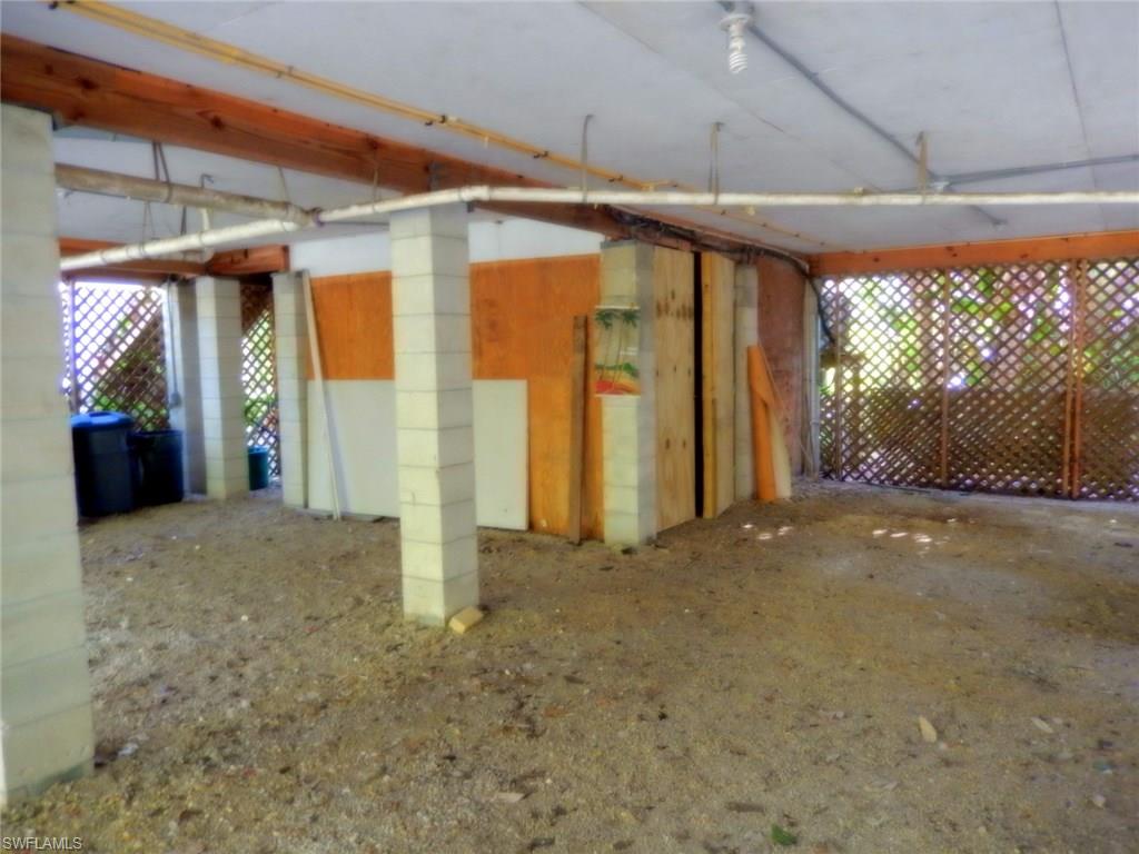 COTTAGE POINT UNREC - Residential