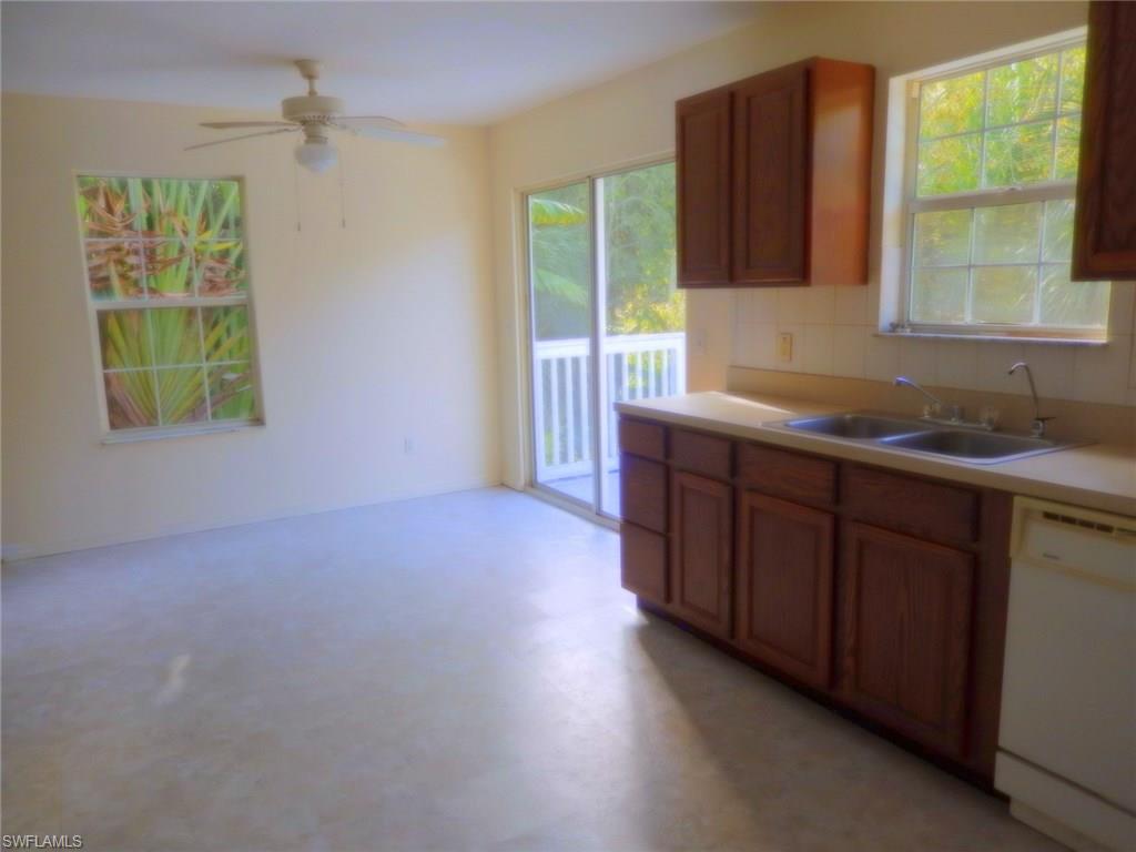 COTTAGE POINT UNREC - Residential