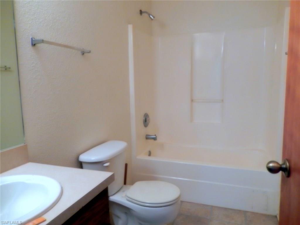 COTTAGE POINT UNREC - Residential