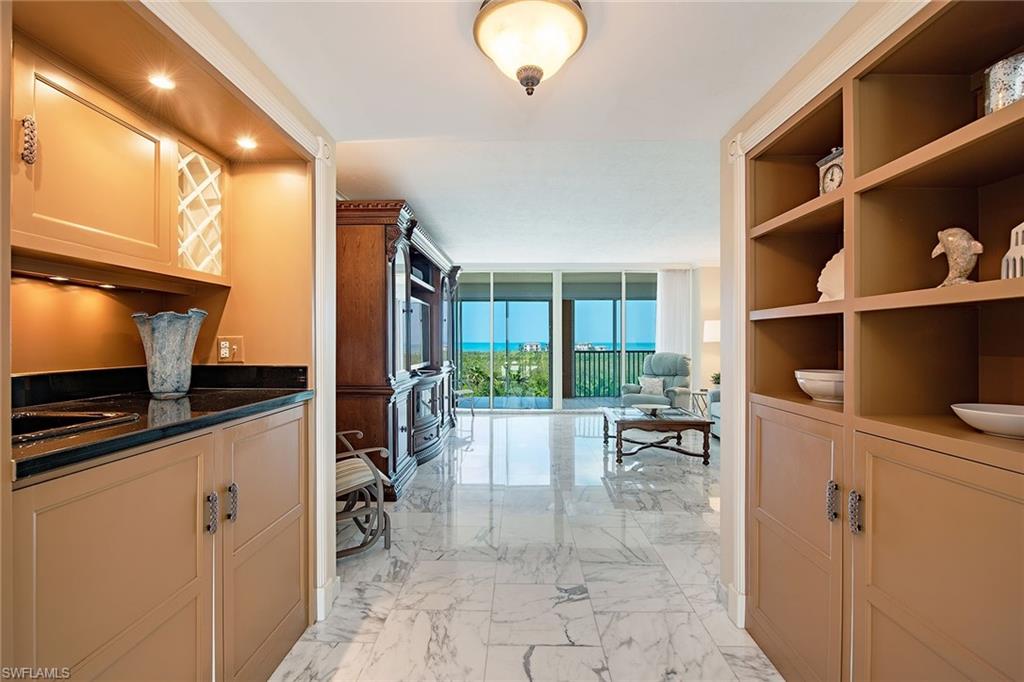 7515 Pelican Bay BLVD 7B