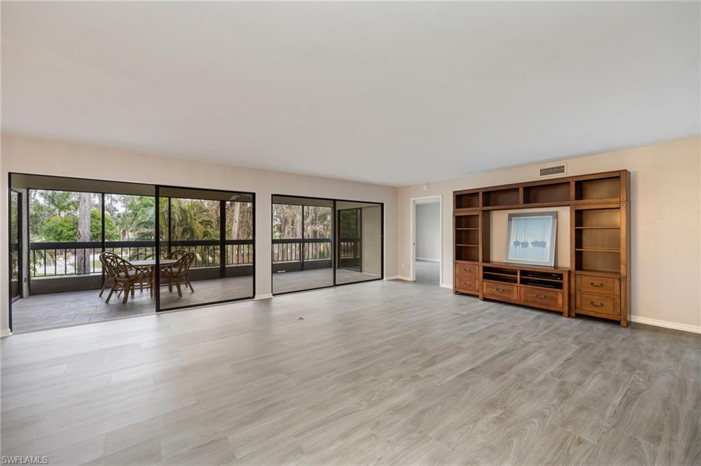 100 Wyndemere WAY A-203