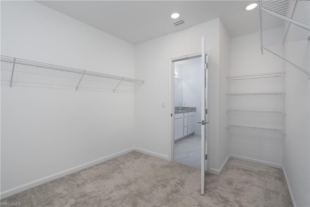 NORTHRIDGE - Residential